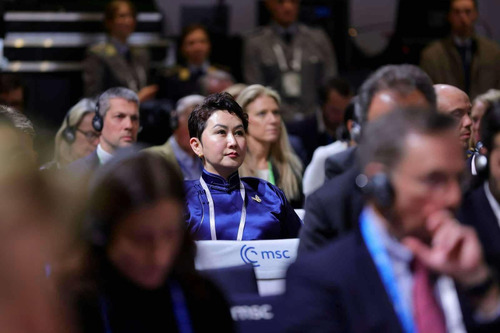 Б.Батцэцэг сайд ''MSC''-д оролцож байна